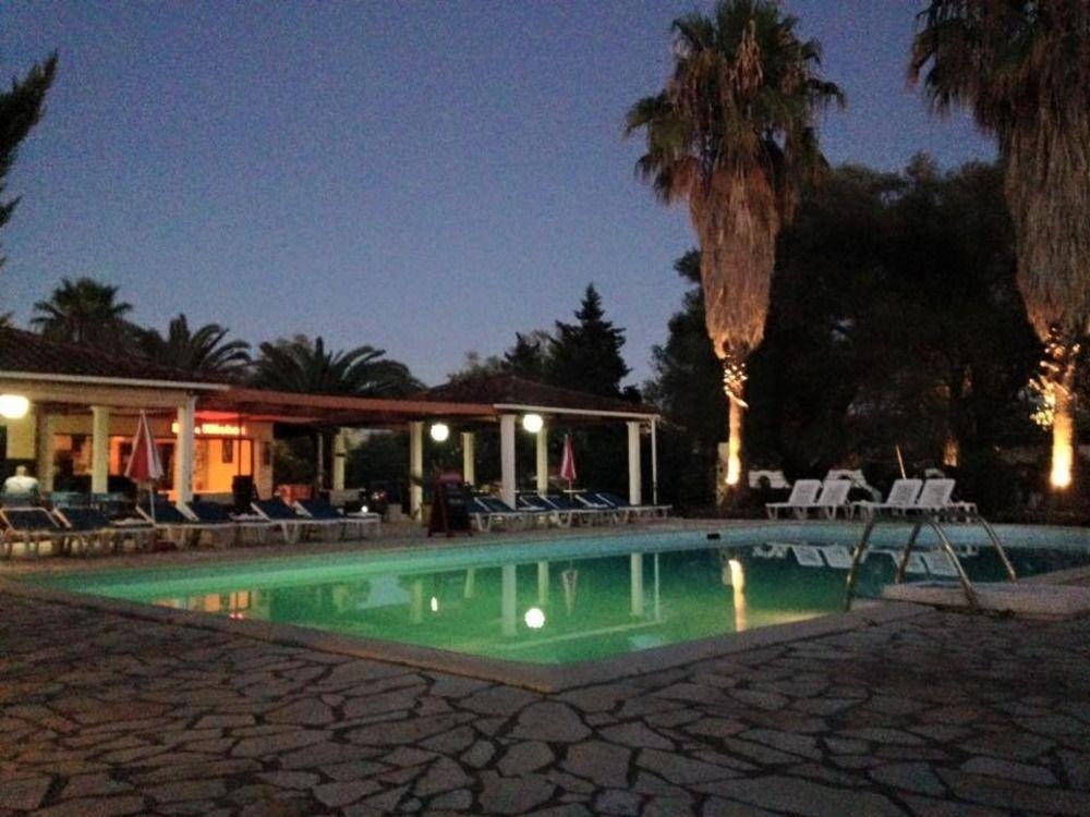 Athina Aparthotel Kávosz Kültér fotó