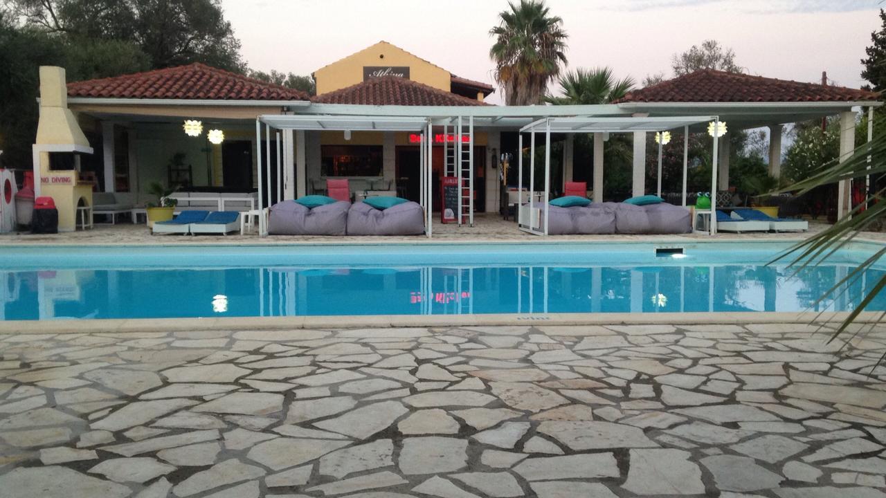 Athina Aparthotel Kávosz Kültér fotó