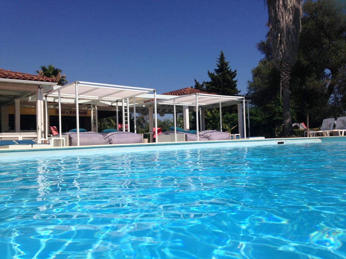 Athina Aparthotel Kávosz Kültér fotó